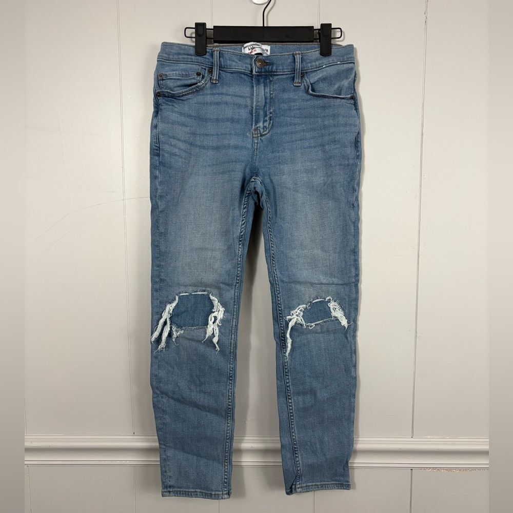 Abercrombie Kids Denim Distressed Taper Fit Blue Jeans 13/14 Preppy Cute Casual